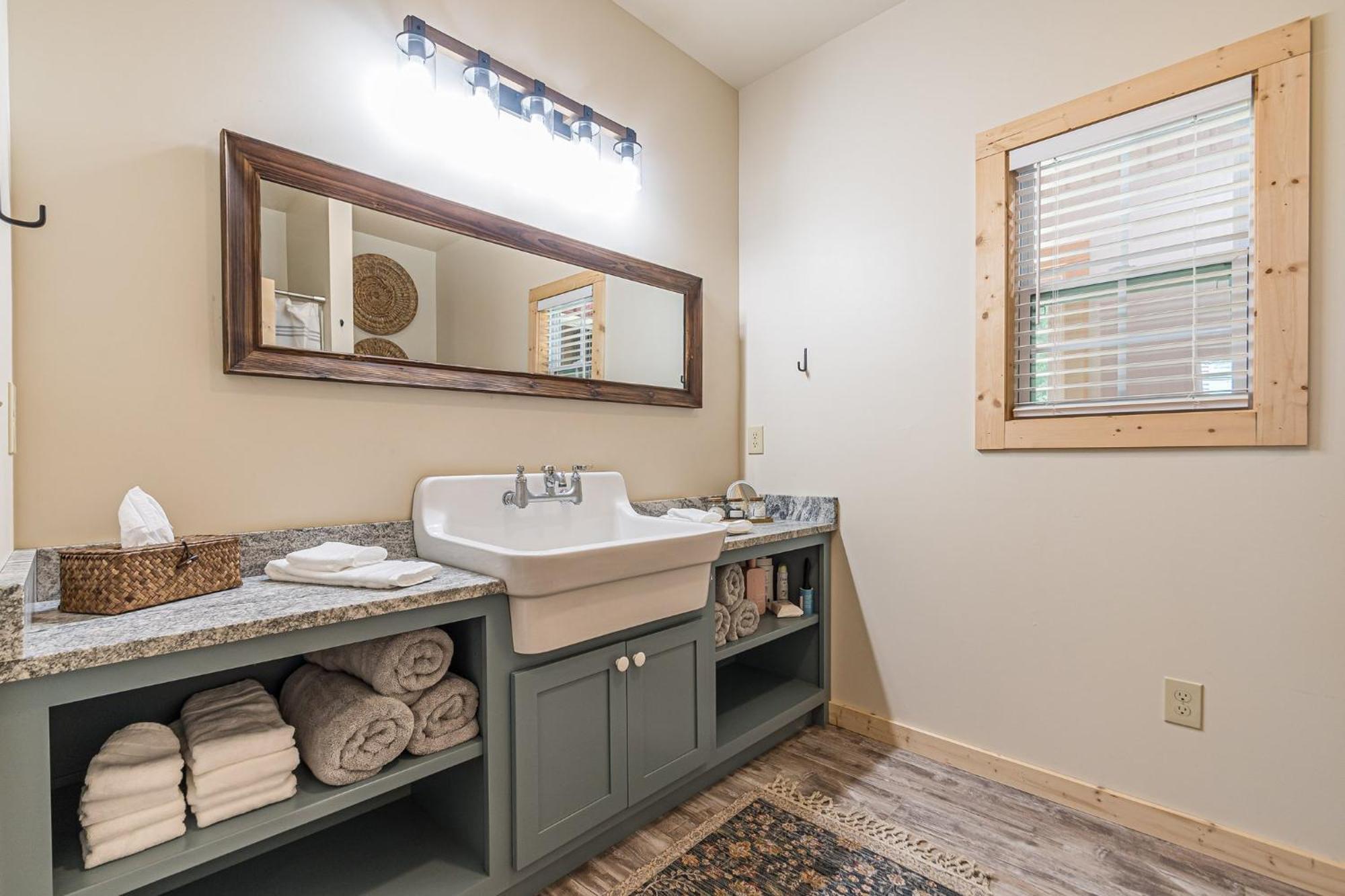 Rustic Roost-5 Acres, Fenced, Fire Pit, Rv Option & Mtn View Villa Dahlonega Exteriör bild